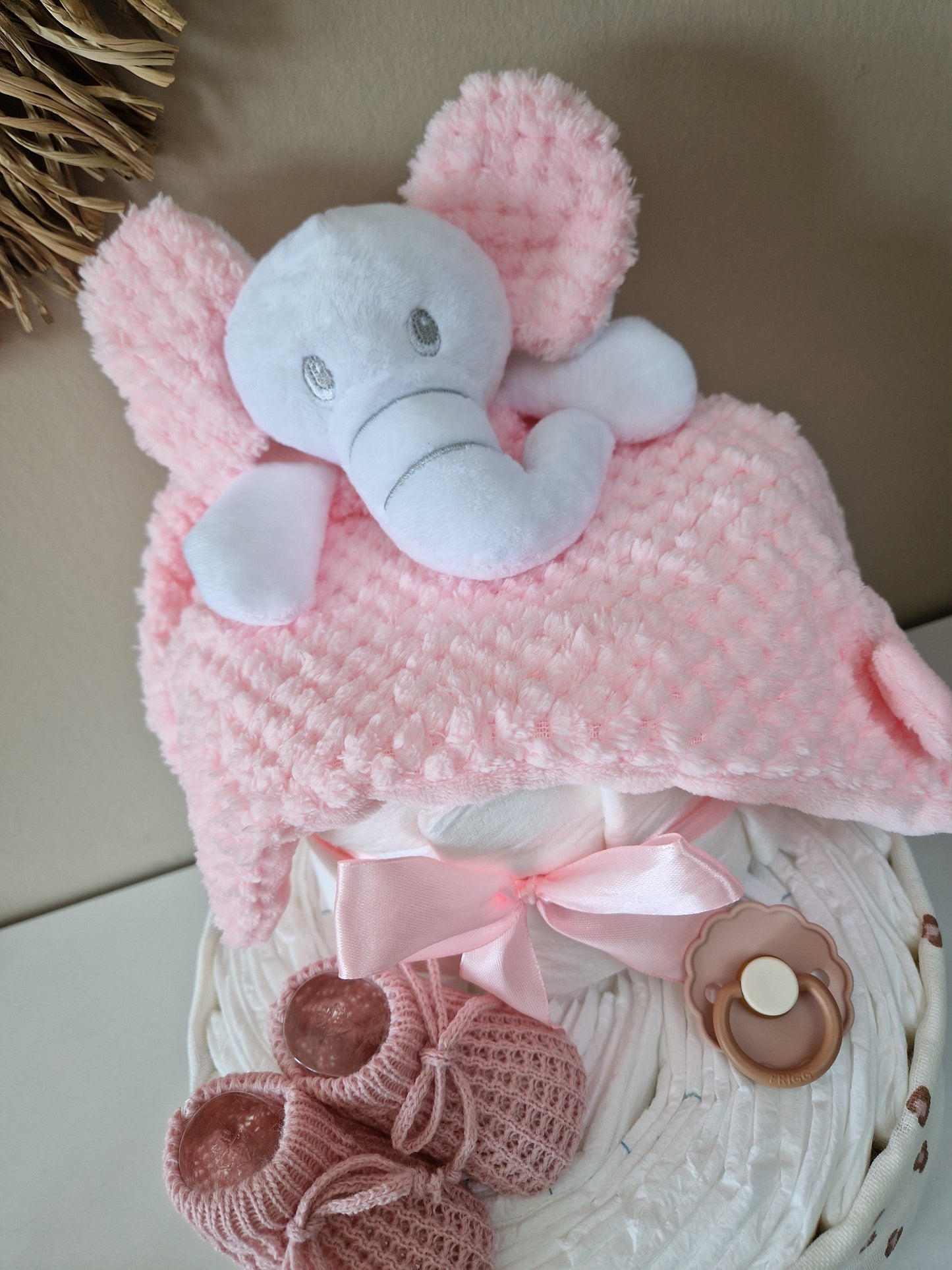 Luiertaart medium met olifant
